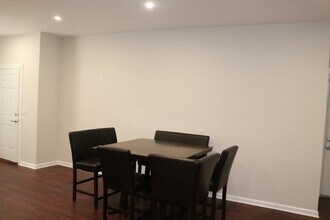 2110 Summit Ave in Union City, NJ - Building Photo - Building Photo