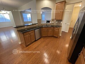 13611 Delstone Dr in Huntersville, NC - Foto de edificio - Building Photo