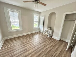 1303 W Silver St in Philadelphia, PA - Building Photo - Building Photo