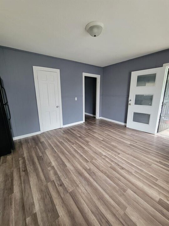 4812 1/2 Ireland St-Unit -A in Houston, TX - Building Photo