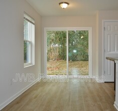 7860 Playschool Ln in Jacksonville, FL - Building Photo - Building Photo