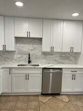 1508 Valleyridge Dr in Austin, TX - Building Photo - Building Photo