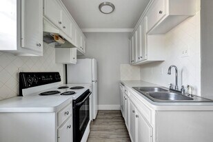 3620 Garrott in Houston, TX - Building Photo