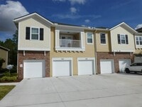 1705 Golden Lake Loop