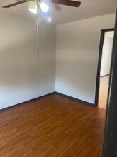 1800 N Wayside Dr, Unit 2 in Houston, TX - Building Photo - Building Photo