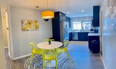 1798 Starlite Dr, Unit Room B in Milpitas, CA - Building Photo - Building Photo