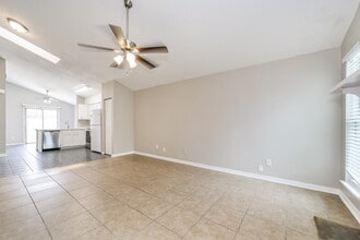 756 Century 21 Dr in Jacksonville, FL - Building Photo - Building Photo