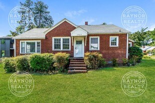 1925 Washington St in Durham, NC - Building Photo