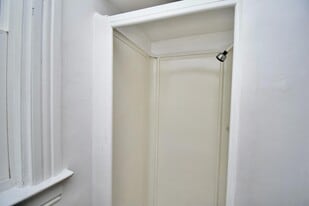 6809-6811 Van Kirk Ave