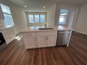 14210 Lanikai Beach Dr in Orlando, FL - Building Photo - Building Photo