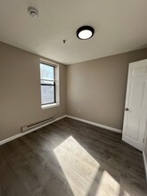 5 Torrey St, Unit 3 in Boston, MA - Building Photo - Building Photo