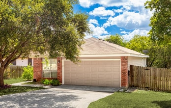 8342 Shooting Quail in San Antonio, TX - Building Photo - Building Photo