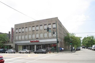 4055 W Madison St in Chicago, IL - Building Photo - Building Photo