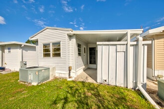 283 Buffalo Pl in Rockledge, FL - Building Photo - Building Photo