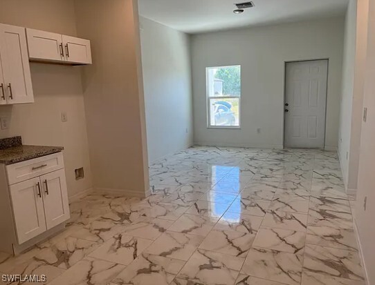 3012 3rd St SW in Lehigh Acres, FL - Foto de edificio - Building Photo