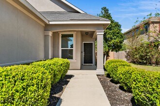 2073 Turkey Creek in New Braunfels, TX - Building Photo - Building Photo