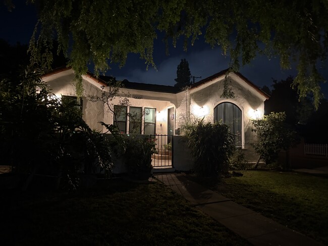 3403 Fay Ave in Culver City, CA - Foto de edificio - Building Photo