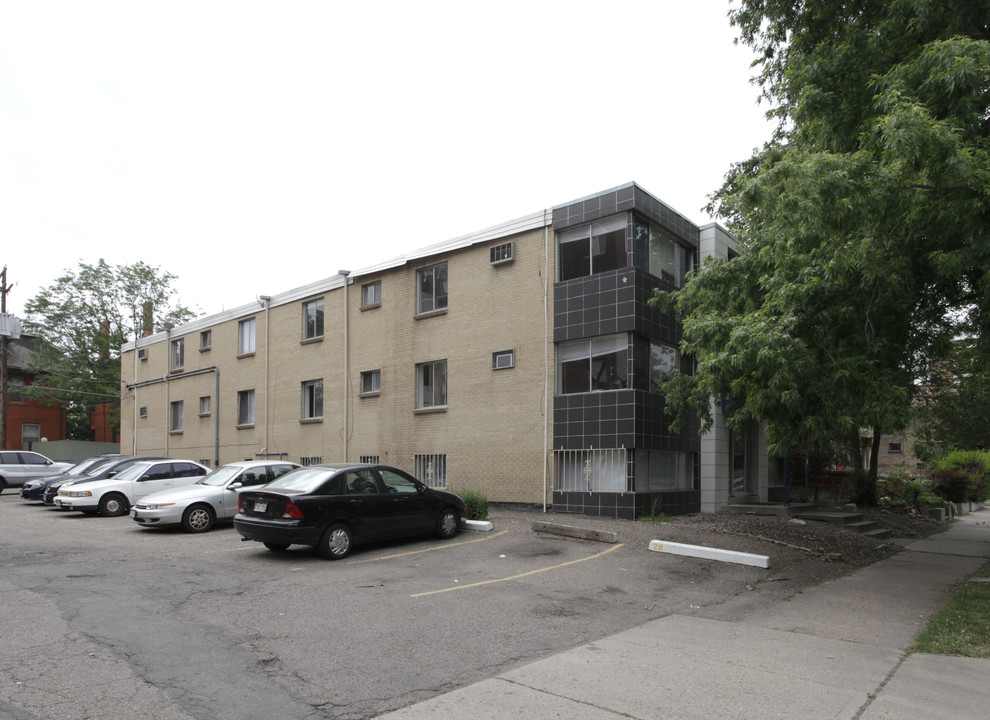 Humboldt Apartments in Denver, CO - Building Photo