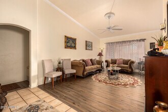 542 S Cholla St in Gilbert, AZ - Building Photo - Building Photo