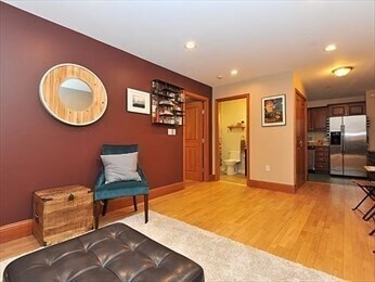 2440 Massachusetts Ave in Cambridge, MA - Building Photo - Building Photo