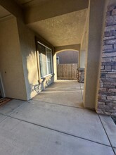 1105 N Perry Ave in Clovis, CA - Building Photo - Building Photo