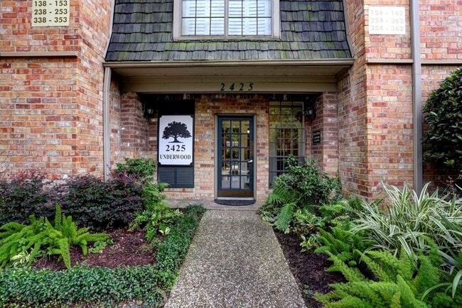 property at 2425 Underwood St