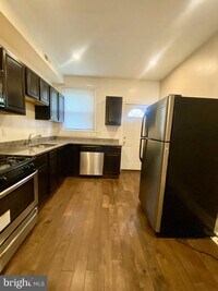 514 Radnor Ave photo'