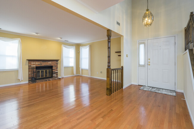 property at 13 Sweetwater Cir