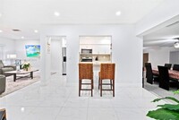 411 SW 34th Ave in Miami, FL - Building Photo - Building Photo