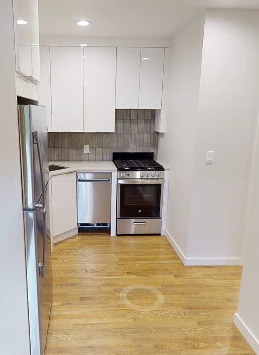 2 Belvidere Pl, Unit 2 in Cambridge, MA - Building Photo