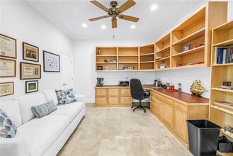 1133 Abbeys Way in Tampa, FL - Building Photo - Building Photo