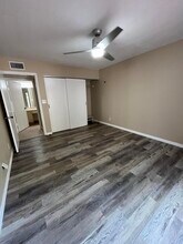 616 Executive Center Dr in West Palm Beach, FL - Building Photo - Building Photo