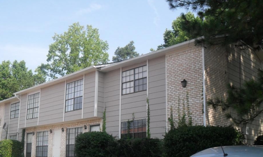 1601 Sharpsburg Ln in Irondale, AL - Building Photo