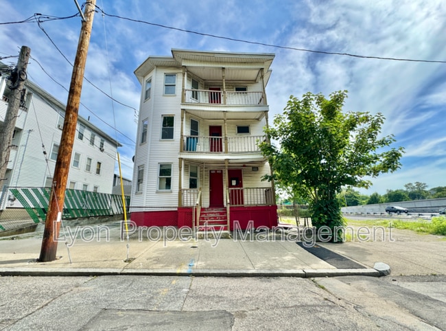 property at 204 Chapin Ave