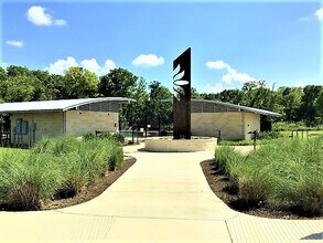 8002 Dampton Ln in Austin, TX - Building Photo - Building Photo