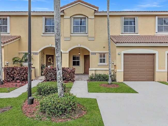 16879 SW 1st Manor