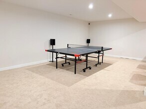 1039 Fairwater Springs Dr in Dayton, OH - Building Photo - Building Photo