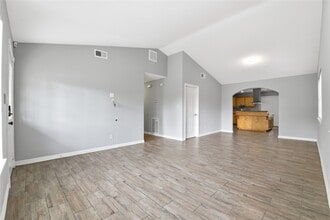 6203 Gaston in Houston, TX - Building Photo - Building Photo