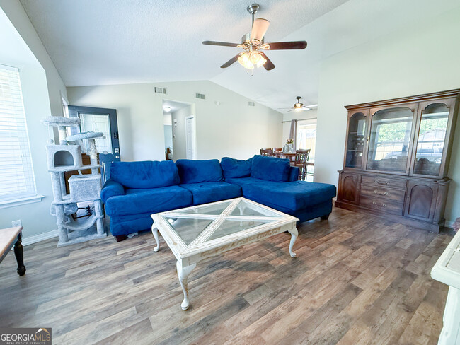 702 Westgate Cir in St. Marys, GA - Building Photo - Building Photo
