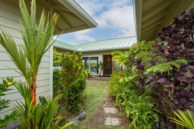 71-1651-1651 Puu Napoo Dr in Kailua Kona, HI - Building Photo - Building Photo