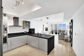 18201 Collins Ave, Unit 2007 in Sunny Isles Beach, FL - Building Photo - Building Photo