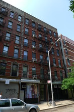 506 E 13th St in New York, NY - Building Photo - Building Photo