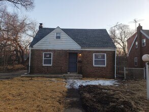 2551 W 12th Ave in Gary, IN - Building Photo - Building Photo