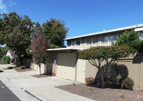 5709 Bayview Ave Apartments