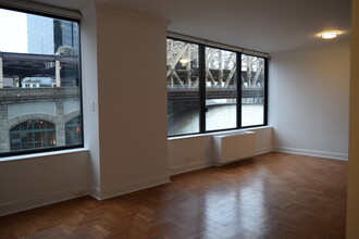 418 E 59th St in New York, NY - Building Photo - Building Photo