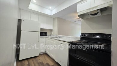 3311 Skyline Blvd in Cape Coral, FL - Building Photo - Building Photo