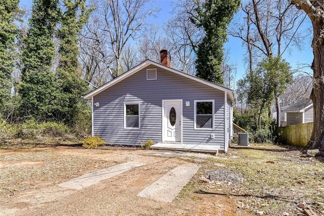 4924 Jane Ave in Charlotte, NC - Building Photo - Building Photo