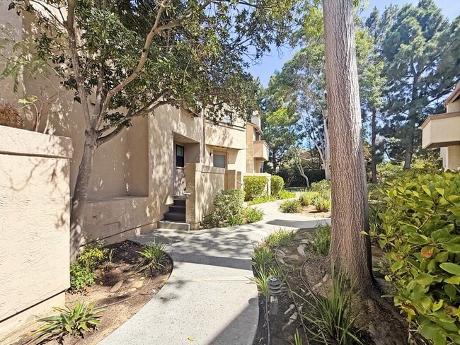 property at 8443 Via Mallorca