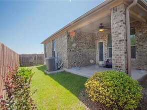 1101 Amazon Lilly Cove in Leander, TX - Building Photo - Building Photo