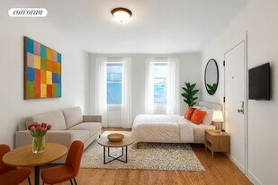 1700 Lexington Ave in New York, NY - Building Photo